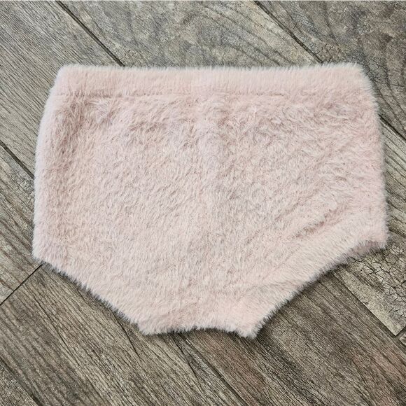 Free People Intimately FP Girls Night In Pointelle Shorties Pink Faux Fur - Picture 8 of 9